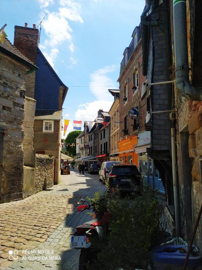 Bel Appartement A Honfleur Exterior photo